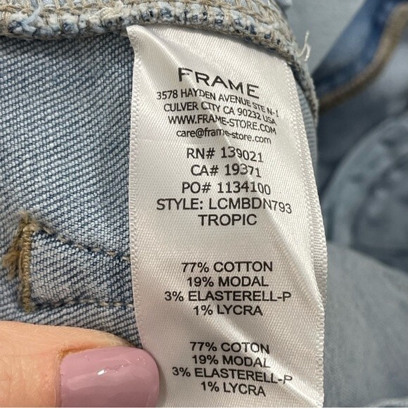FRAME Denim Le Crop Mini Boot Jeans Size 24 in Tropic - Light Wash - Picture 6 of 6